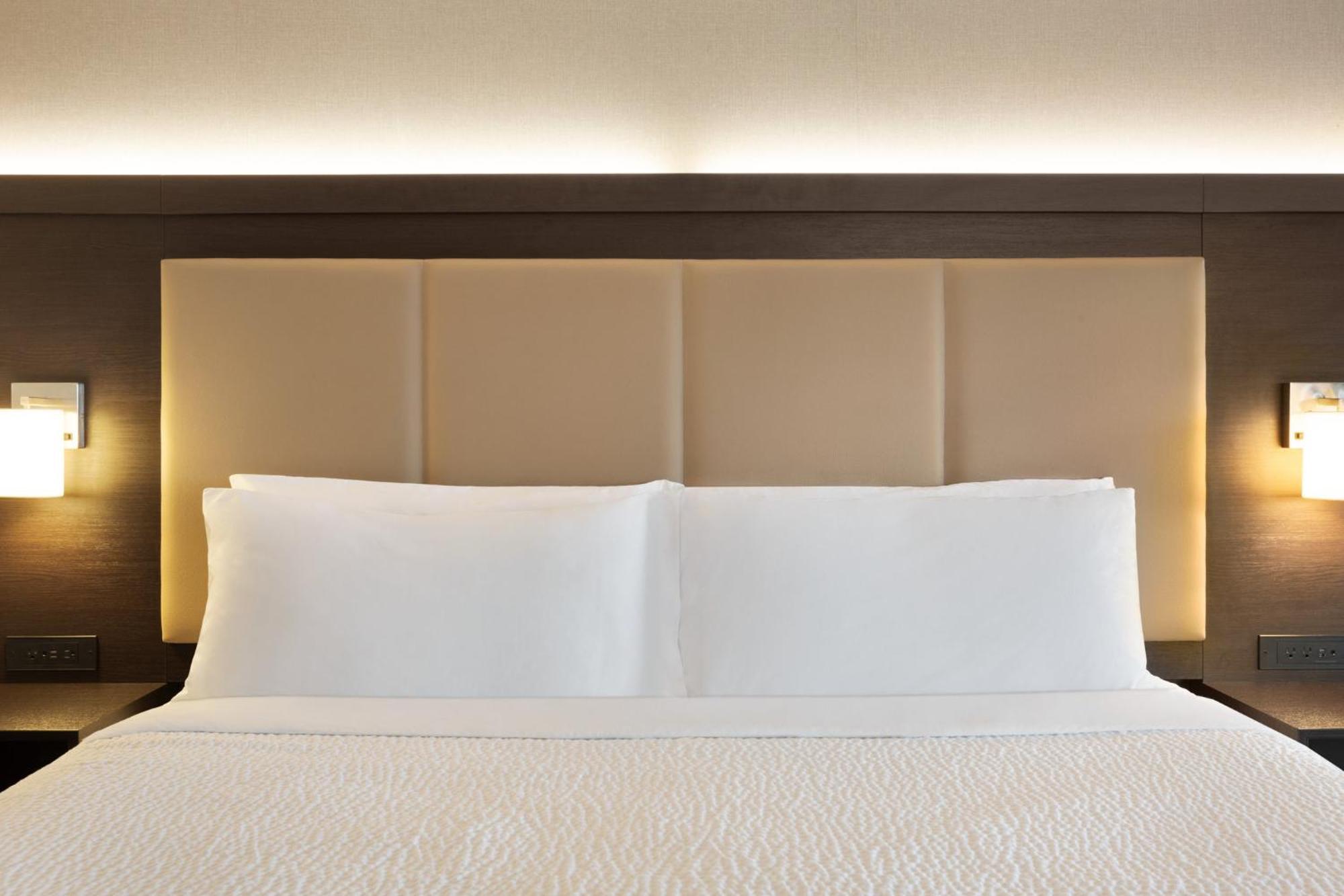 Holiday Inn Express & Suites - Redding By Ihg Luaran gambar