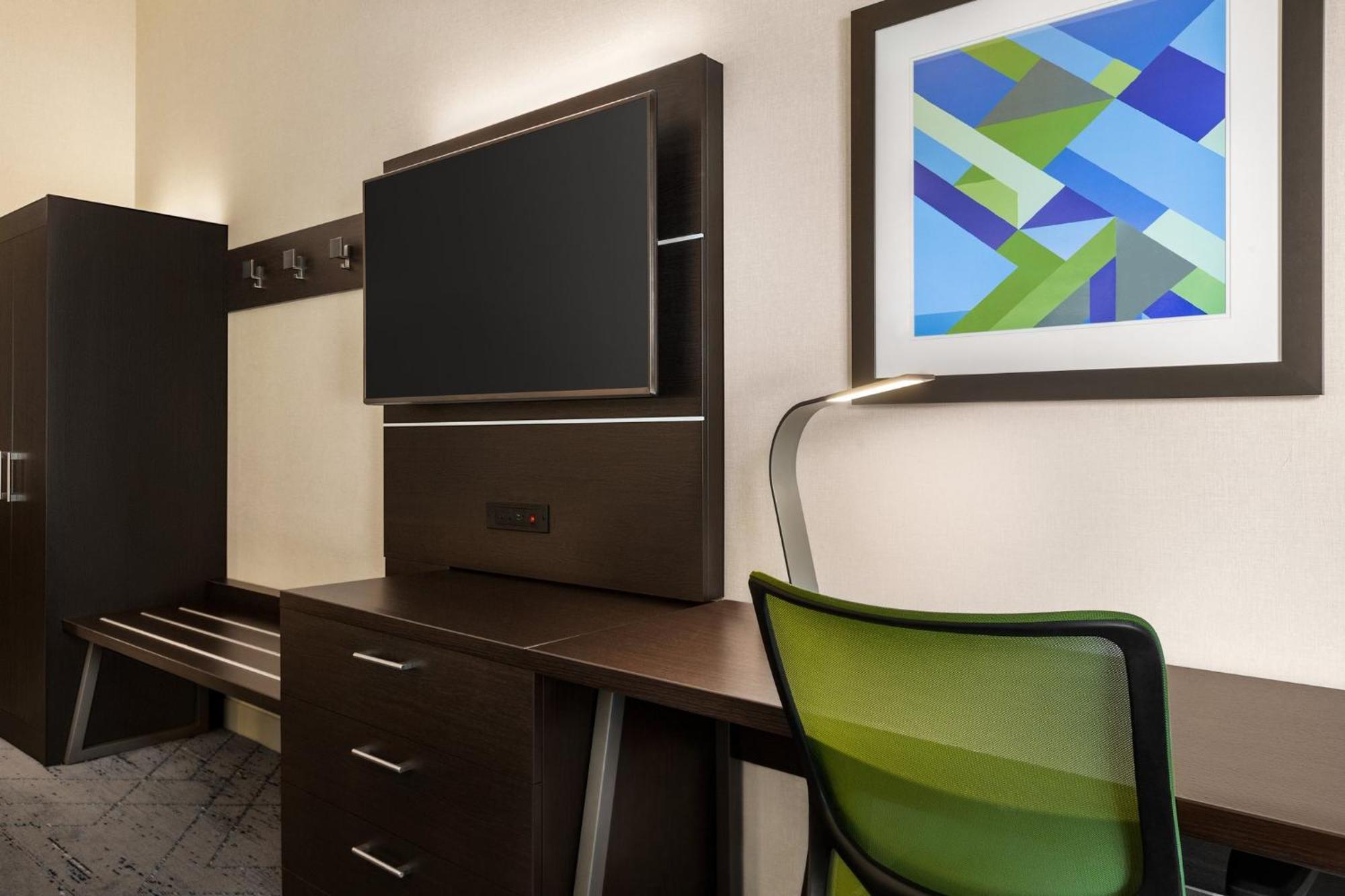 Holiday Inn Express & Suites - Redding By Ihg Luaran gambar